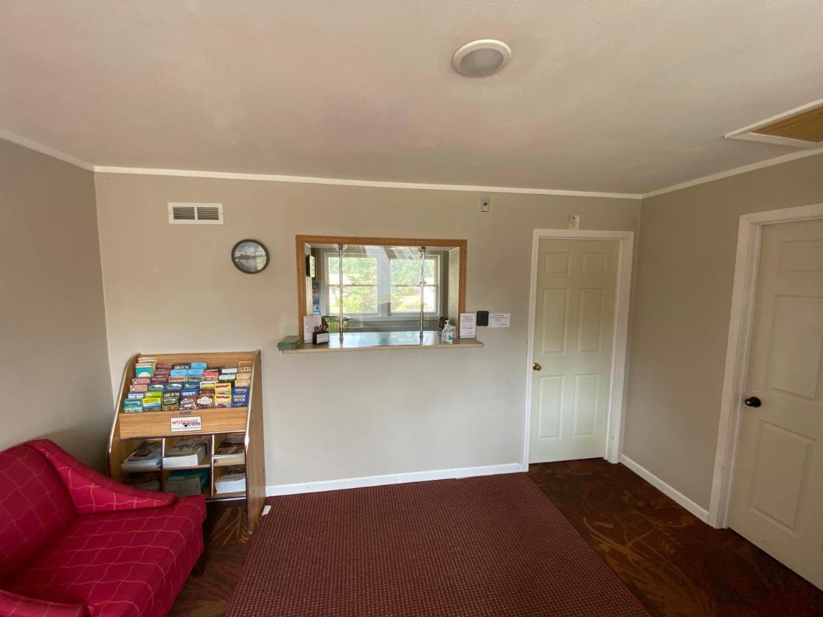 Motel Reedsburg 外观 照片